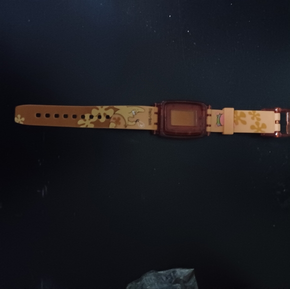 Watch - Picture 2 of 6